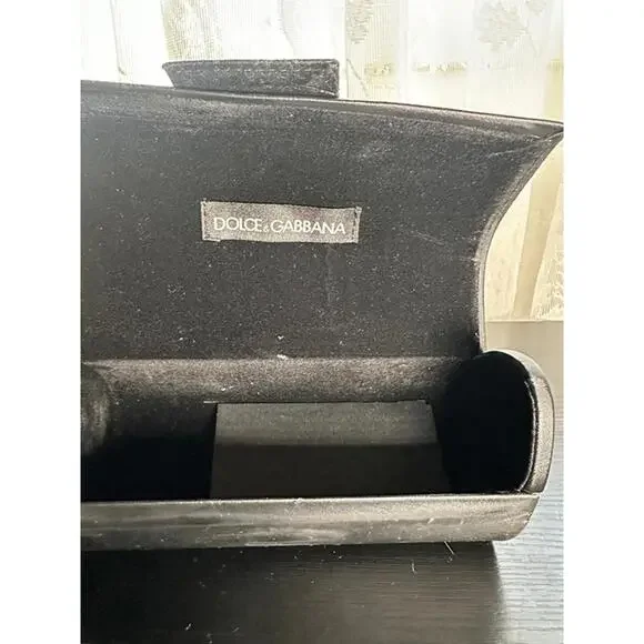 Dolce & Gabbana Black Logo Eyeglass/Sunglass Case – Well Loved - Picture 5 of 5